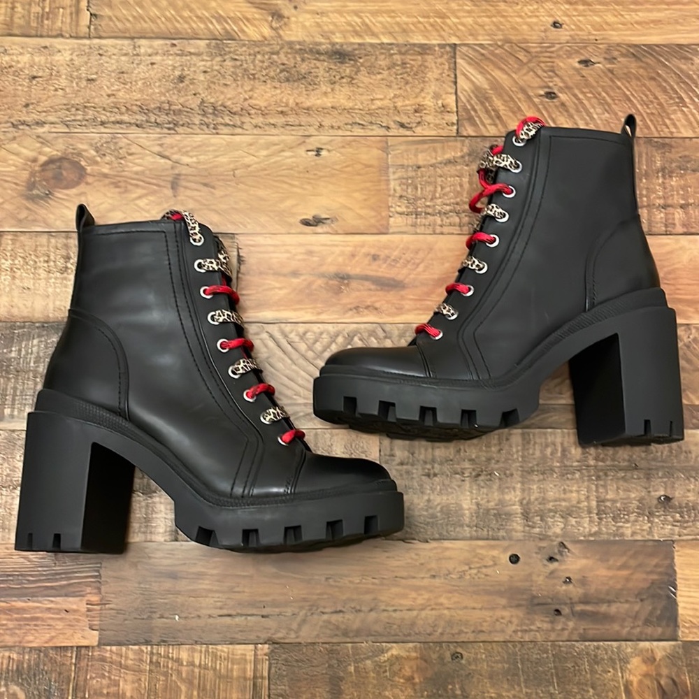 Gianni Bini leather combat boots- size 8